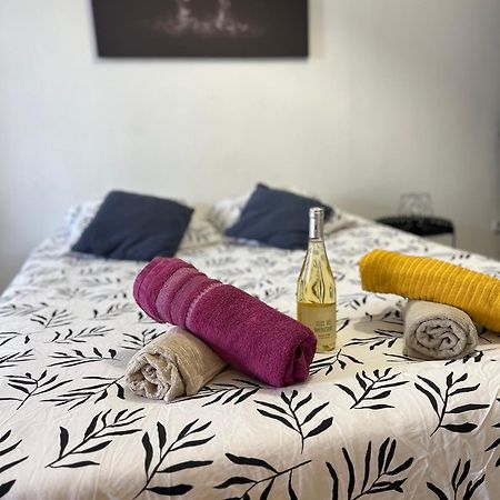 L'Eden - Joli Studio En Centre Ville Nimes Bagian luar foto